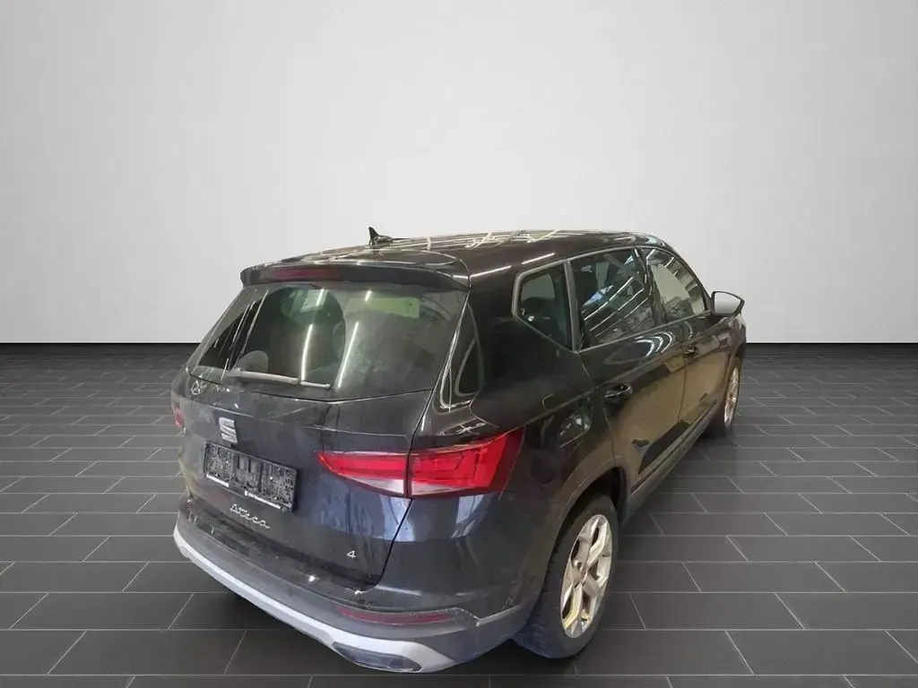 Gebraucht Seat Ateca 4Drive 150 PS (110 kW) 2022 Magic schwarz metallic (metallic) SUV