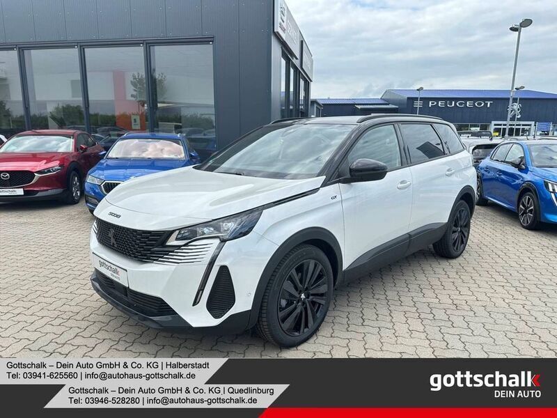 Weiß Gebraucht 2024 Peugeot 5008 GT Van / Kleinbus | 32.990 € - Bild 1/4