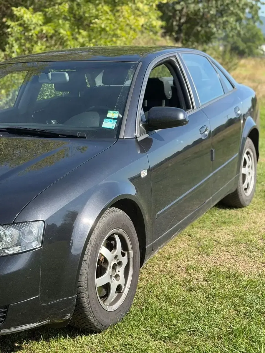 Gebraucht Audi A4 131 PS (96 kW) 2005 Schwarz Limousine