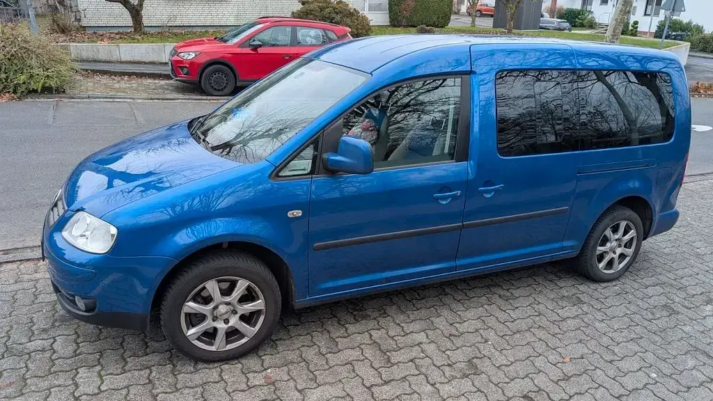 Używany VW Caddy Life 140 KM (102 kW) 2009 Niebieski Minivan
