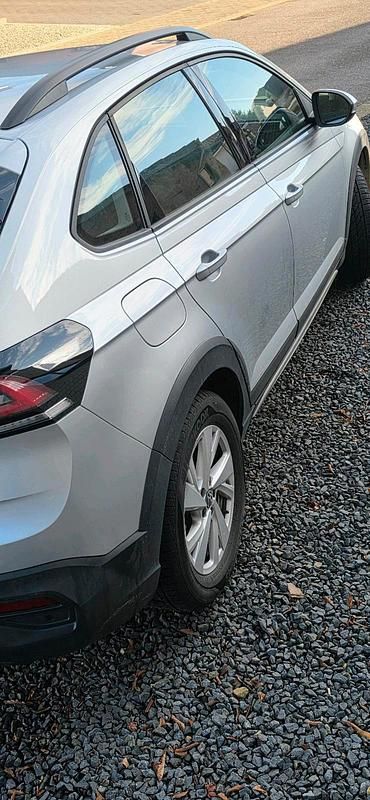 Gebraucht VW Taigo Life 115 PS (84 kW) 2023 Grau SUV