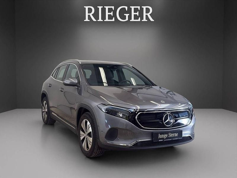 Gebraucht Mercedes EQA250 Progressive 139 kW (190 PS) 2023 Grau SUV