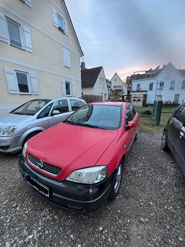 Gebraucht Opel Astra 101 PS (74 kW) 1999 Rot Limousine
