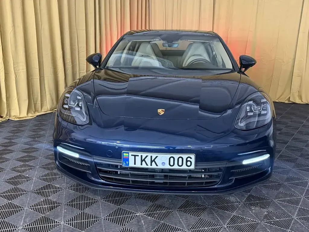 Gebraucht Porsche Panamera 4S 441 PS (324 kW) 2018 Blau Kleinwagen