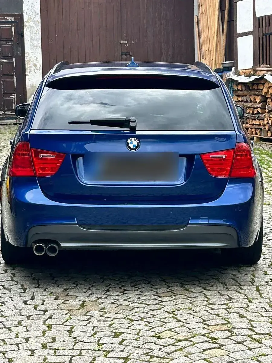 Gebraucht BMW 325 Performance 204 PS (150 kW) 2011 Blau Kombi