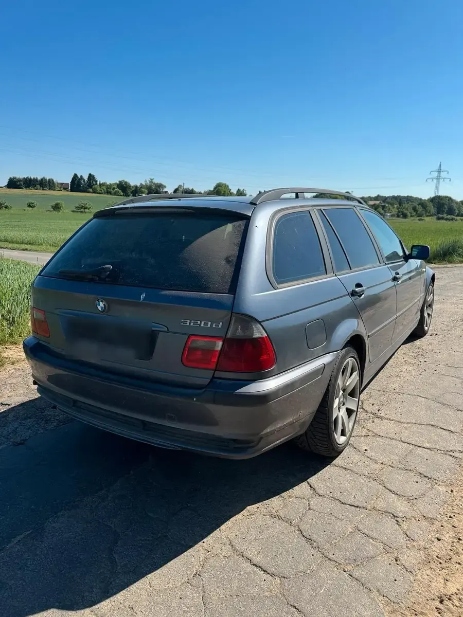 Gebraucht BMW 320 150 PS (110 kW) 2003 Kombi