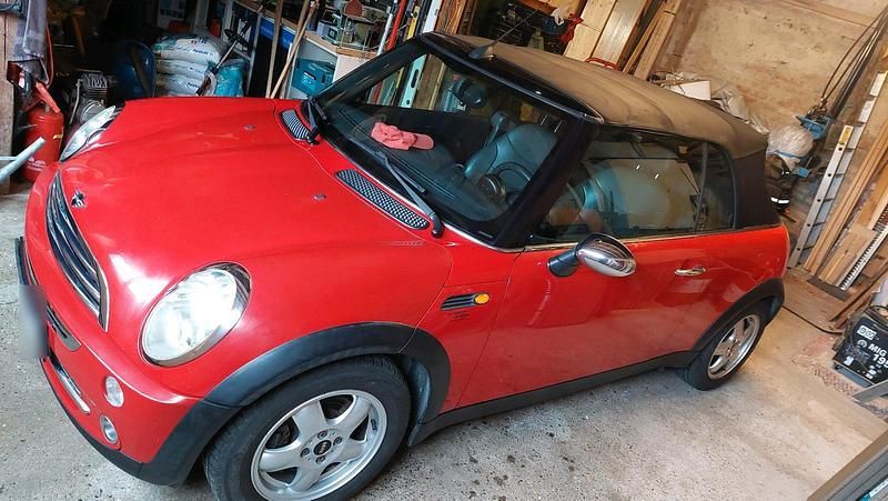 Gebraucht Mini Cooper Cabriolet 115 PS (84 kW) 2004 Rot Cabrio