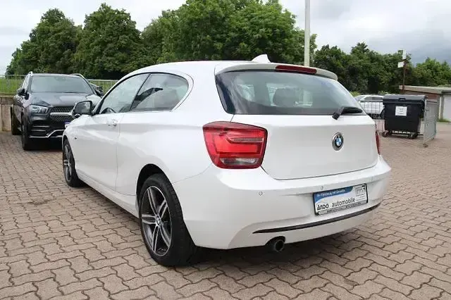 Gebraucht BMW 118 Sport Line 143 PS (105 kW) 2014 Andere Kleinwagen