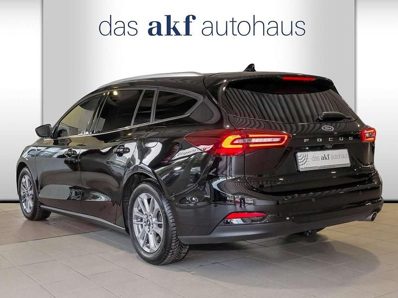 Używany Ford Focus Titanium 116 KM (85 kW) 2025 Czarny Kombi
