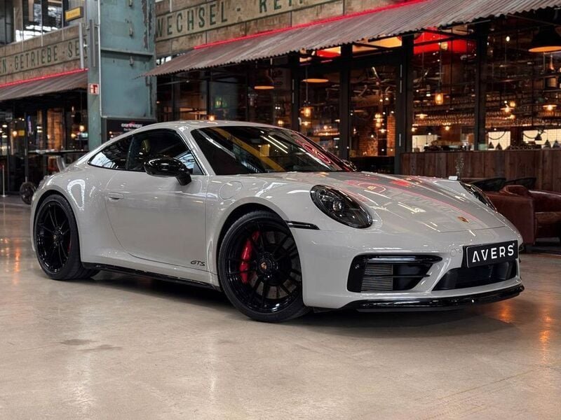 Grau Gebraucht 2023 Porsche 911 Carrera GTS Coupé | 170.000 € (Teuer) - Bild 1/4