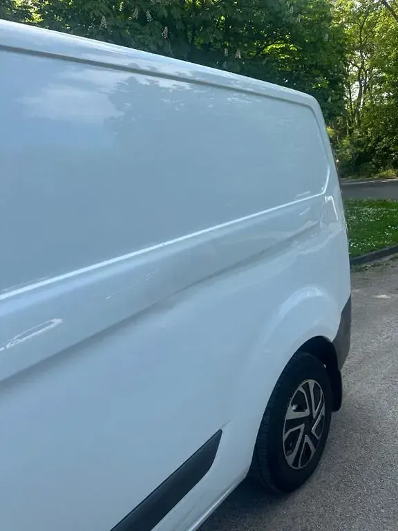 Gebraucht Ford Transit Custom 102 PS (75 kW) 2016 Weiß Van / Kleinbus