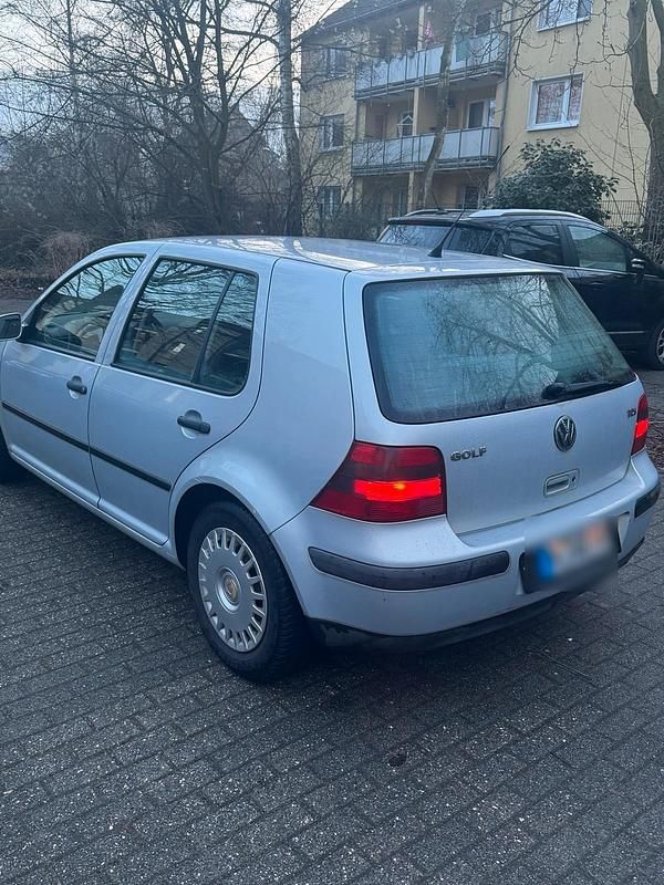 Gebraucht VW Golf IV 90 PS (66 kW) 1998 Kleinwagen