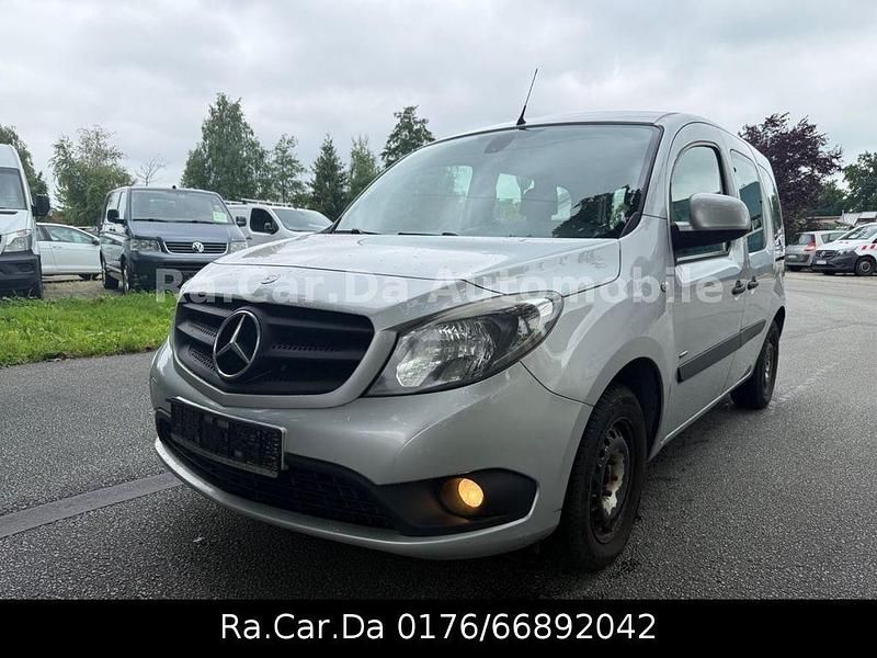 Silber Gebraucht 2014 Mercedes Citan 109 Kombi | 5.400 € (Teuer) - Bild 1/4
