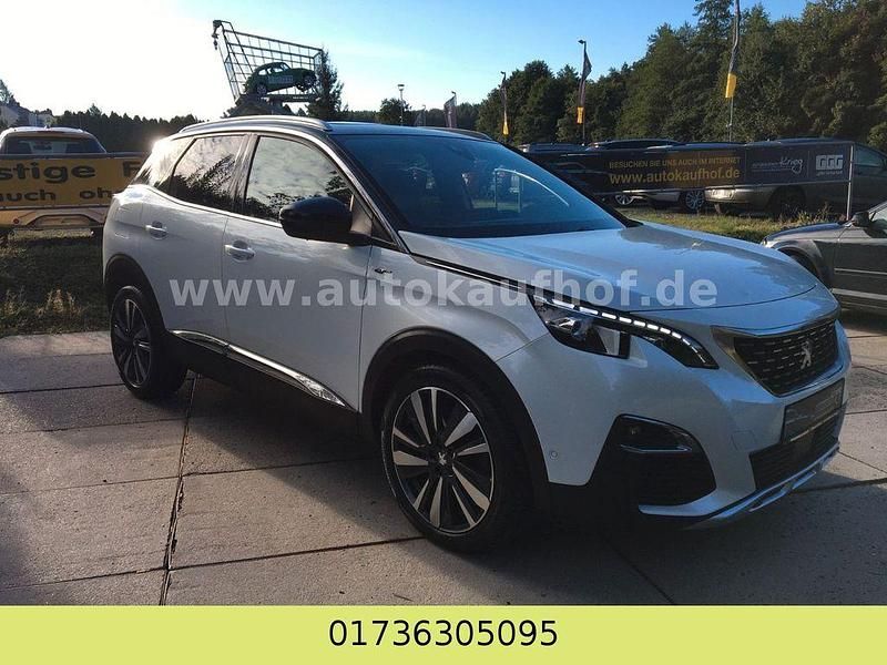 Weiß Gebraucht 2019 Peugeot 3008 GT SUV | 21.990 € (Fairer Preis) - Bild 1/4