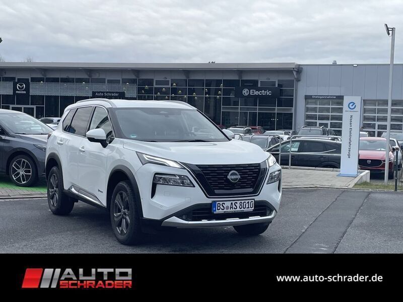 Weiß Gebraucht 2023 Nissan X-Trail Tekna SUV | 39.880 € (Teuer) - Bild 1/4
