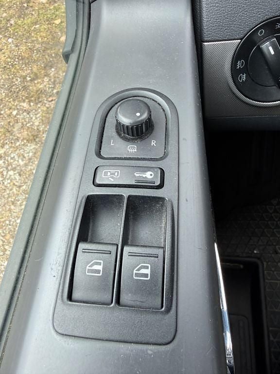 Second-hand VW T5 174 CP (127 kW) 2007 Verde Van