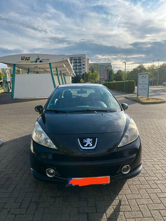 Gebraucht 2009 Peugeot 207 Premium Limousine | 2.500 € (Etwas zu teuer) - Bild 1/4