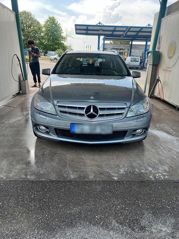 Grau Gebraucht 2008 Mercedes C320 Kombi | 4.750 € (Guter Preis) - Bild 1/4