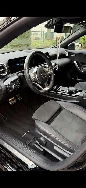 Gebraucht Mercedes CLA220 190 PS (139 kW) 2020 Schwarz Limousine