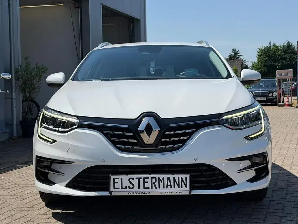 Gebraucht Renault Mégane IV Engineered 158 PS (116 kW) 2021 Weiß Limousine