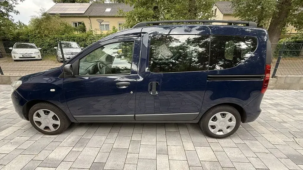 Gebraucht Dacia Dokker Essentiel 102 PS (75 kW) 2016 Blau Van / Kleinbus