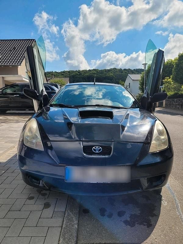 Schwarz Gebraucht 2000 Toyota Celica T2 Coupé | 4.500 € (Fairer Preis) - Bild 1/4