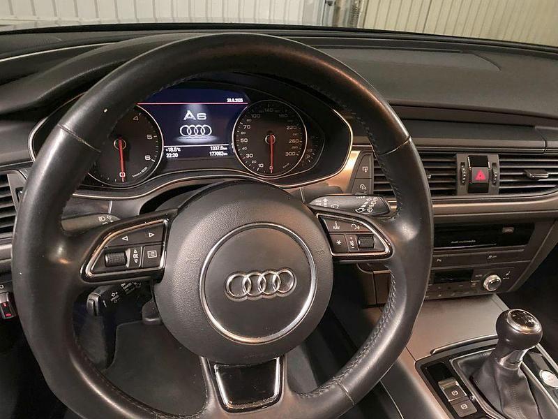 Gebraucht Audi A6 Ambiente 177 PS (130 kW) 2012 Schwarz Kombi