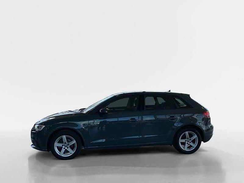 Gebraucht Audi A3 Comfort 150 PS (110 kW) 2020 Nano gray metallic Limousine