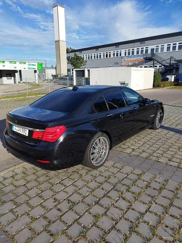 Gebraucht BMW 730L Performance 245 PS (180 kW) 2009 Limousine