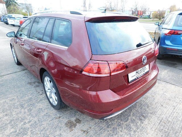 Gebraucht VW Golf VII Highline 150 PS (110 kW) 2019 Rot metallic Kombi
