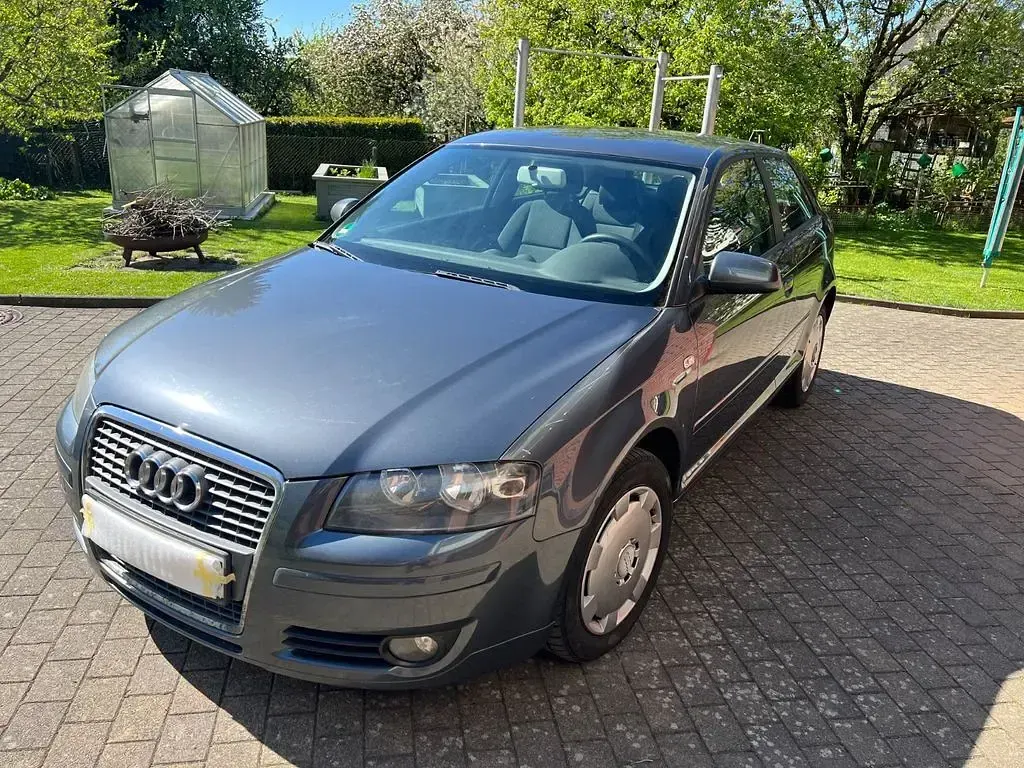 Gebraucht Audi A3 105 PS (77 kW) 2007 Grau Kleinwagen