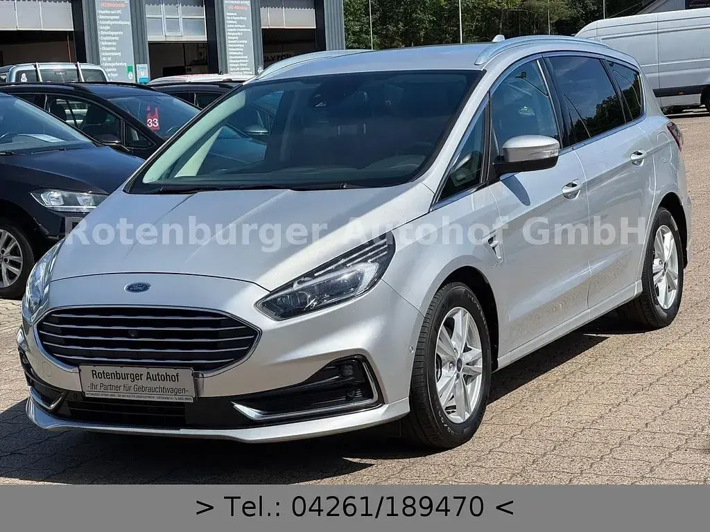 Gebraucht Ford S-MAX Titanium 190 PS (139 kW) 2021 Grau Van / Kleinbus