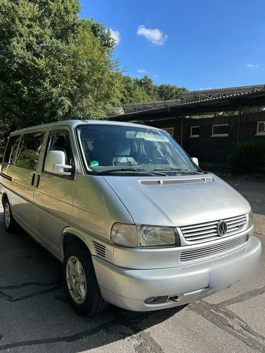 Gebraucht VW Multivan 102 PS (75 kW) 2002 Silber Van / Kleinbus