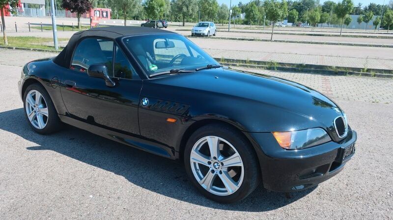 Schwarz Gebraucht 1998 BMW Z3 Performance Cabrio | 6.990 € (Guter Preis) - Bild 1/4