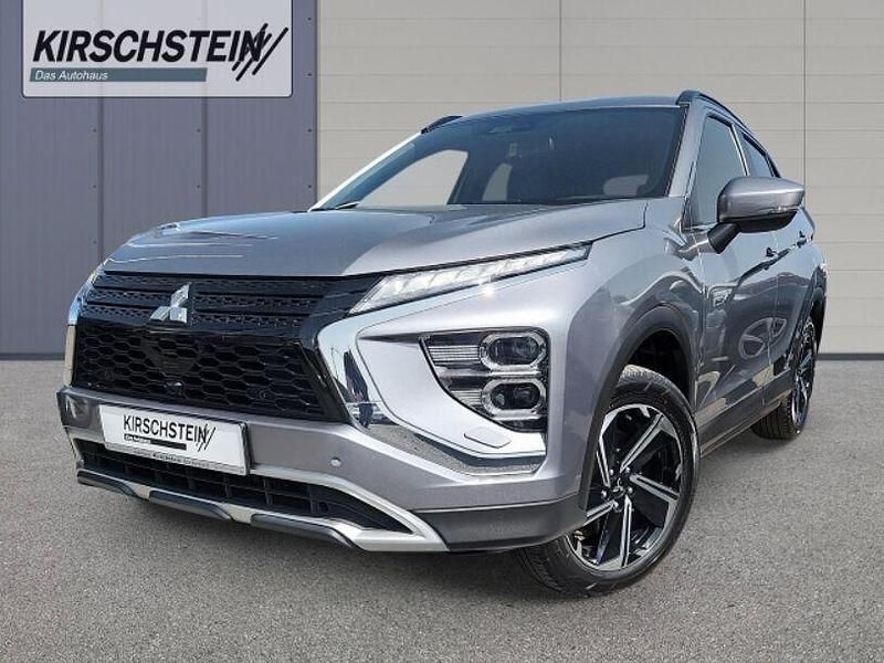 Grau Gebraucht 2022 Mitsubishi Outlander P-HEV | 22.990 € (Fairer Preis) - Bild 1/4
