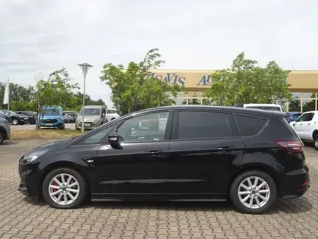 Gebraucht Ford S-MAX ST-Line 190 PS (139 kW) 2021 Schwarz Van / Kleinbus