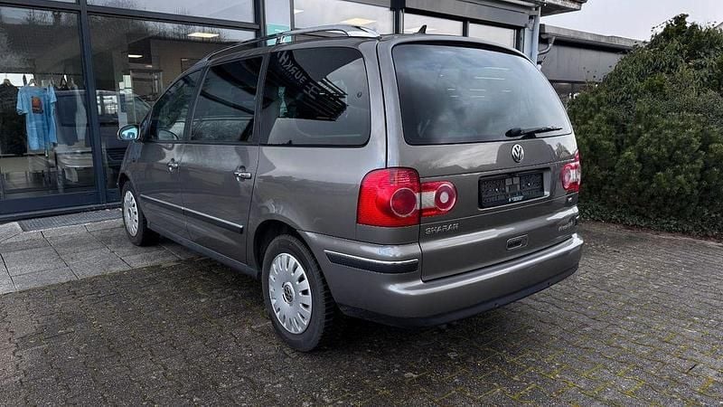Gebraucht VW Sharan 204 PS (150 kW) 2007 Grau Van / Kleinbus