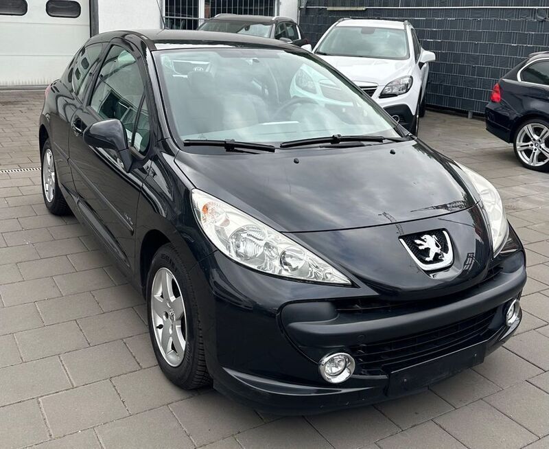 Schwarz Gebraucht 2008 Peugeot 207 Urban Move Kleinwagen | 3.650 € (Etwas zu teuer) - Bild 1/4