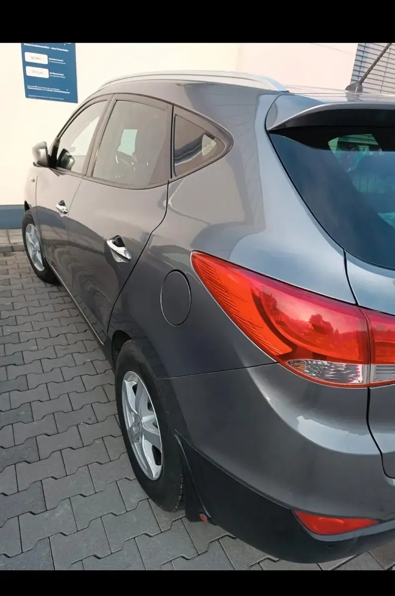 Gebraucht Hyundai ix35 188 PS (138 kW) 2012 Grau SUV