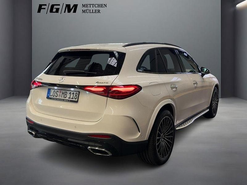 Gebraucht Mercedes GLC220 AMG 197 PS (144 kW) 2026 Weiß SUV
