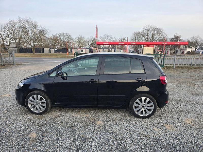 Gebraucht VW Golf Plus Cross Highline 122 PS (89 kW) 2012 Schwarz Van / Kleinbus
