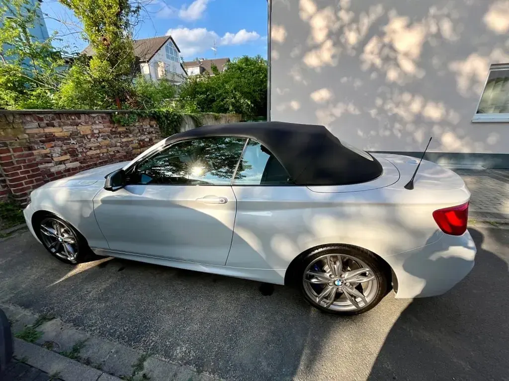 Gebraucht BMW M235 Sport Line 326 PS (239 kW) 2015 Weiß Cabrio