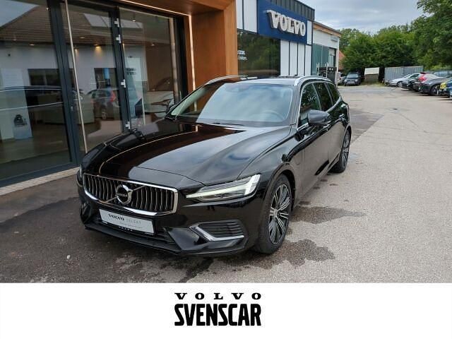 Gebraucht Volvo V60 Inscription 341 PS (250 kW) 2021 Schwarz Kombi