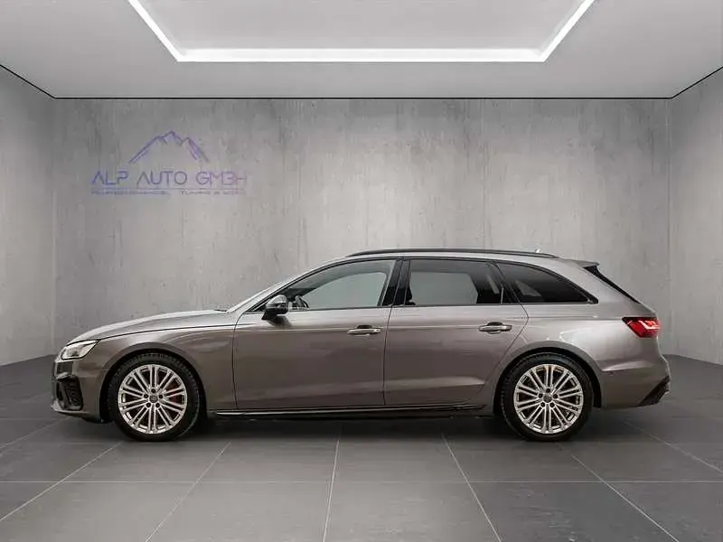 Używany Audi A4 Ambiente 286 KM (210 kW) 2020 Szary Kombi
