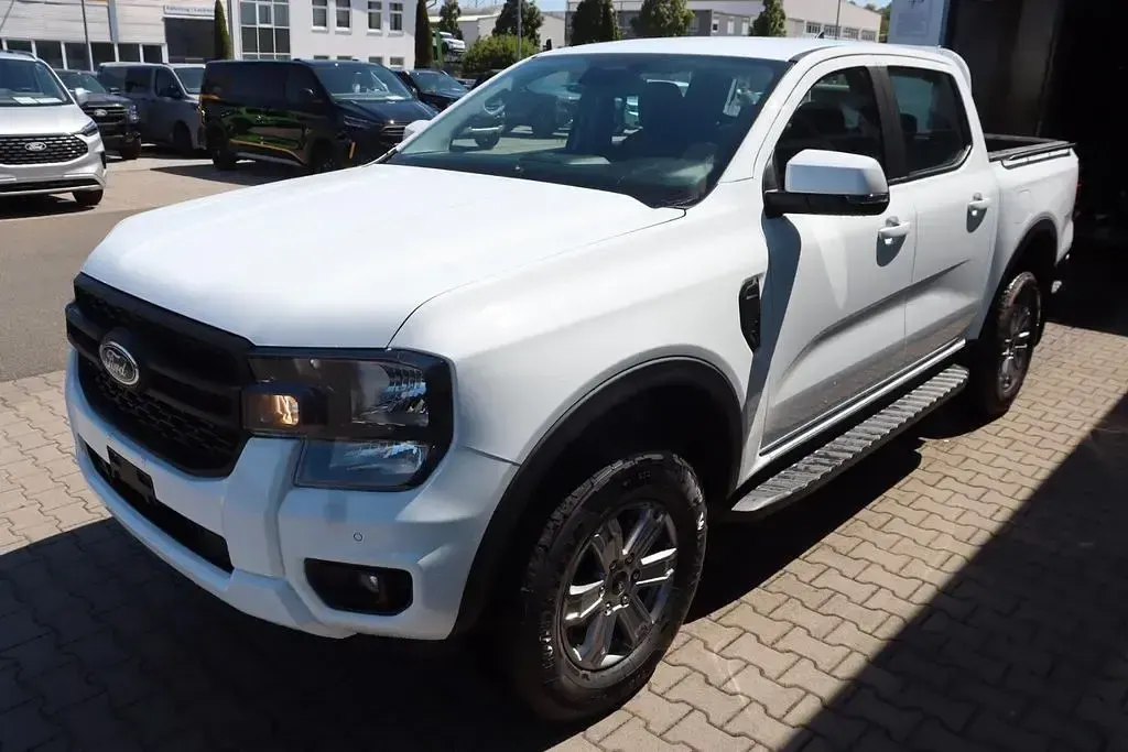 Neu Ford Ranger XLT 170 PS (125 kW) 2026 Weiß Pickup