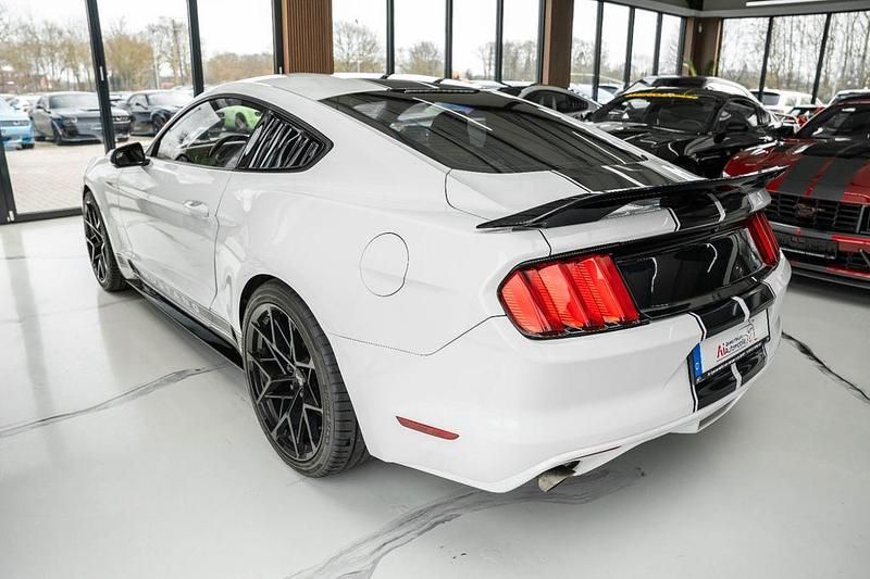 Gebraucht Ford Mustang 305 PS (224 kW) 2017 Weiß Coupé