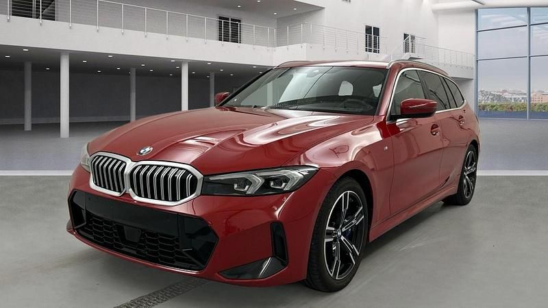 Rot Gebraucht 2024 BMW 330 M Sport Kombi | 36.990 € (Superpreis) - Bild 1/1