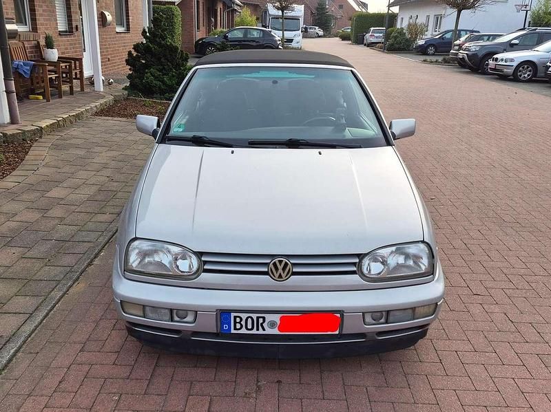 Gebraucht VW Golf Cabriolet Classicline 75 PS (55 kW) 1996 Silber Cabrio