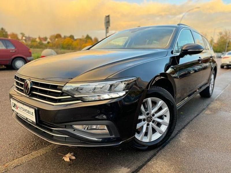 Andere Gebraucht 2020 VW Passat Business Limousine | 17.999 € (Fairer Preis) - Bild 1/4