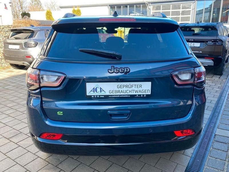 Gebraucht Jeep Compass 131 PS (96 kW) 2023 Blau SUV